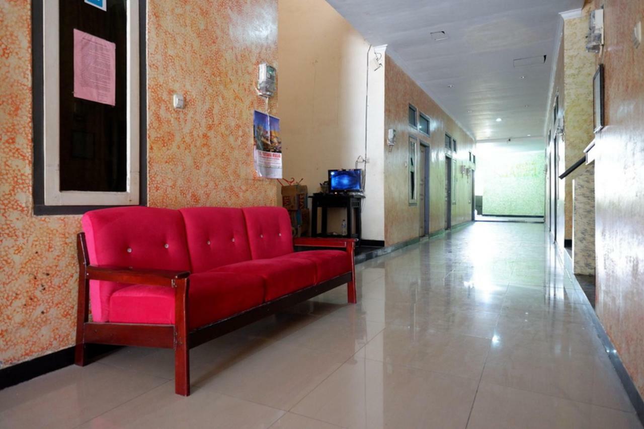 Reddoorz Near Gor Wisanggeni Hotel Tegal  Bagian luar foto