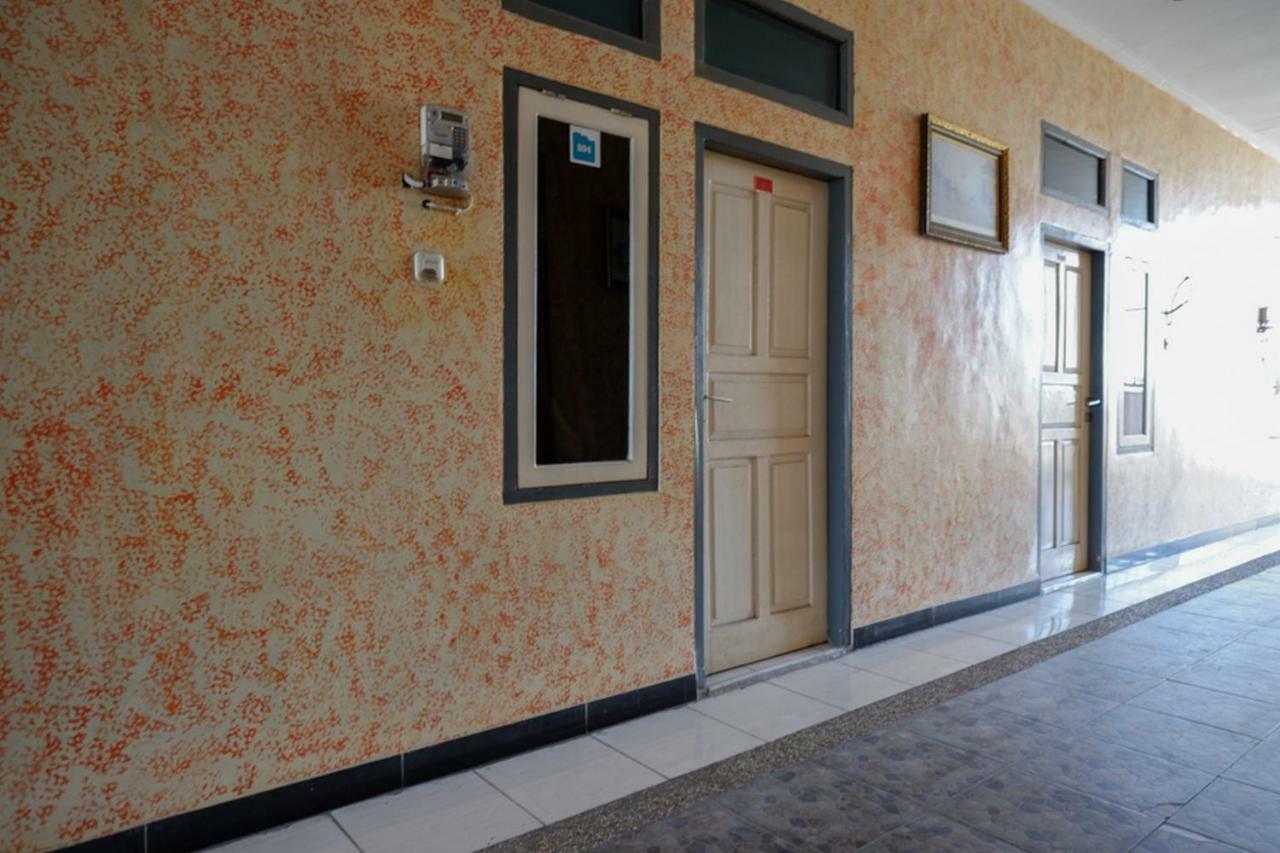 Reddoorz Near Gor Wisanggeni Hotel Tegal  Bagian luar foto