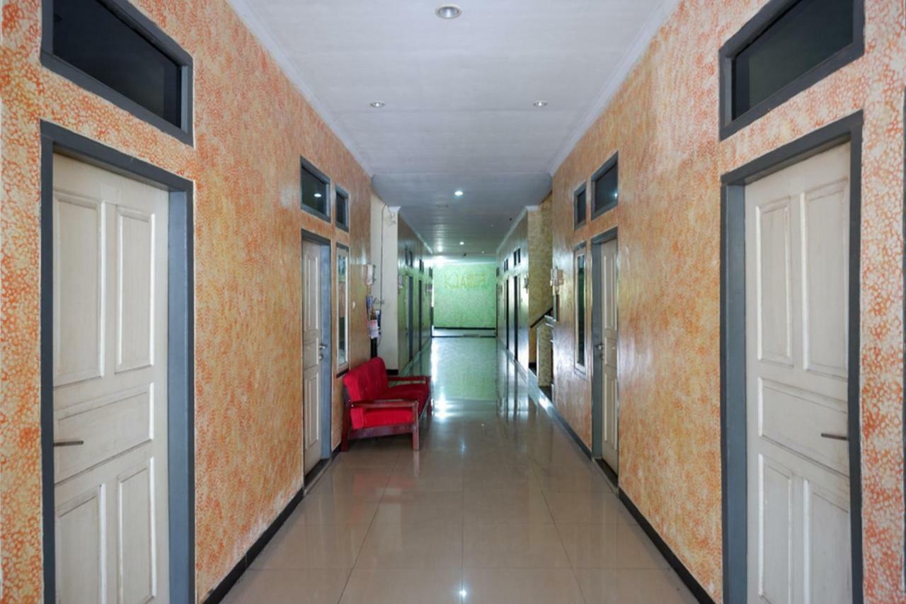Reddoorz Near Gor Wisanggeni Hotel Tegal  Bagian luar foto